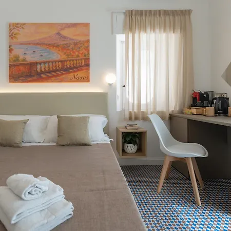 Light View Таормина